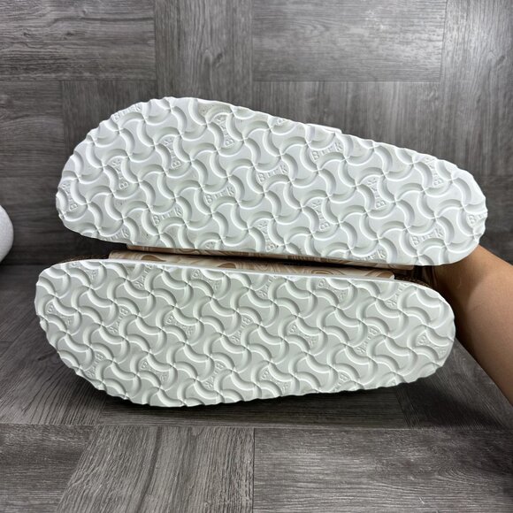 Birkenstock Arizona Women's size 9/Euro 40 New Beige Double Strap Sandals - Picture 6 of 7